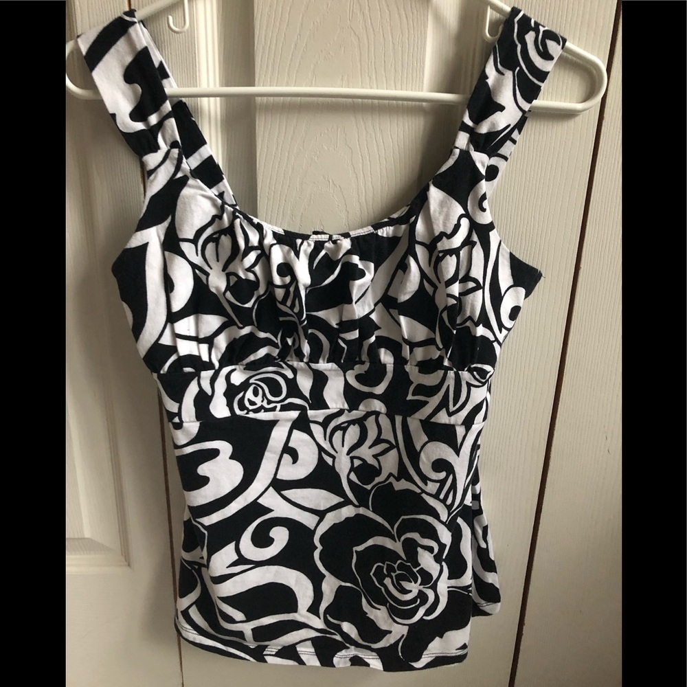 Ann Taylor 🌹tank with design sz S FINAL price